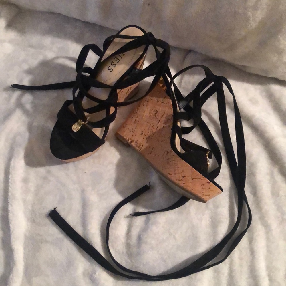NWOT Lace up/tie up Guess black strappy wedges